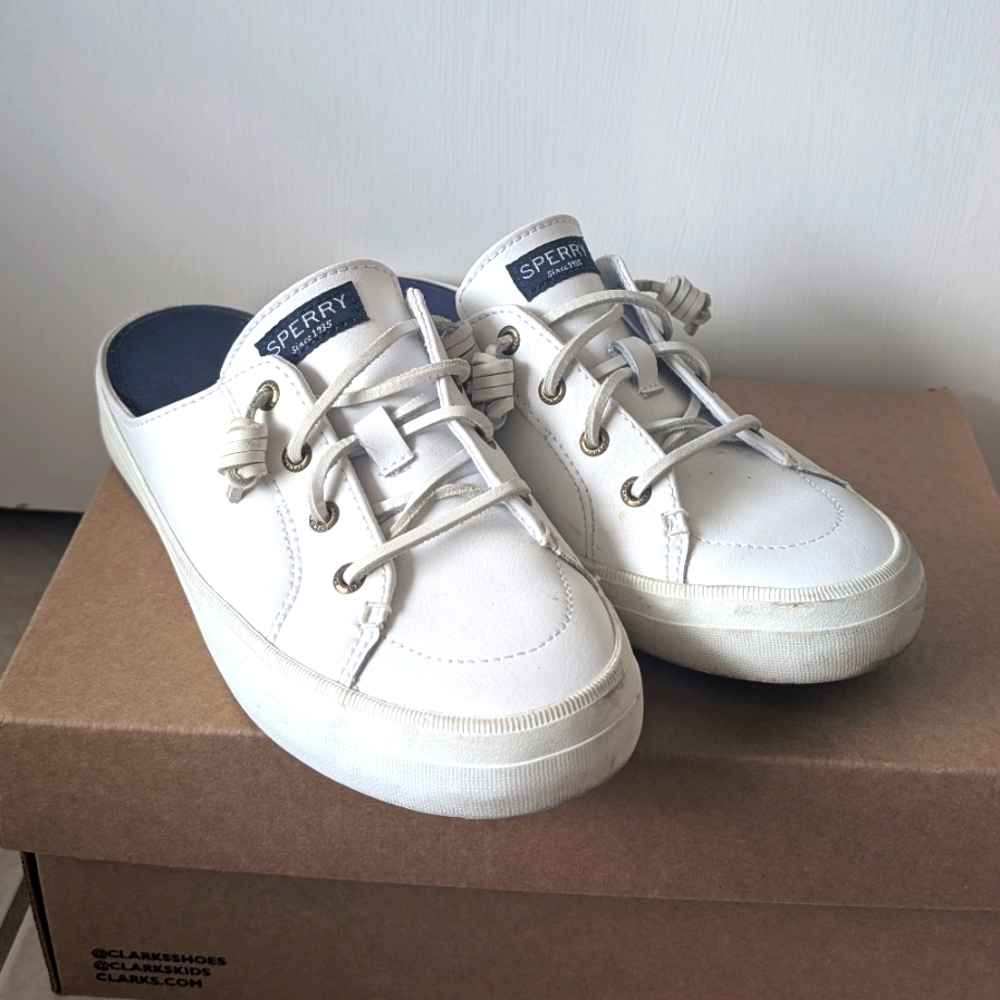 Sperry Cherry Crest Vibe Mule size 8